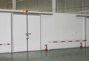 冷庫(kù)門(mén)